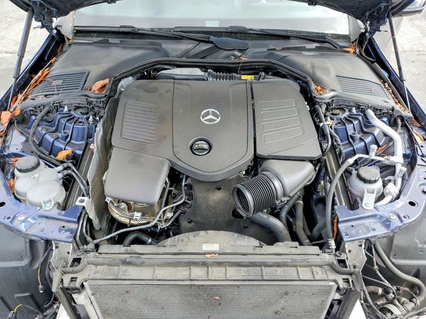 2024 MERCEDES-BENZ C C300