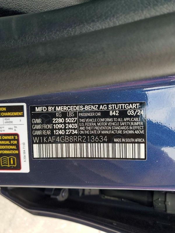 2024 MERCEDES-BENZ C C300