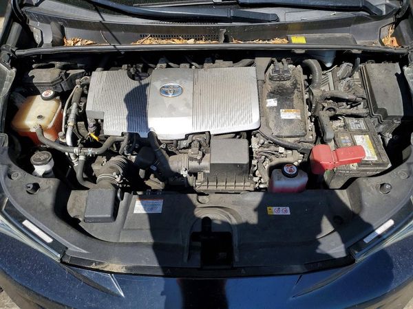 2018 TOYOTA PRIUS