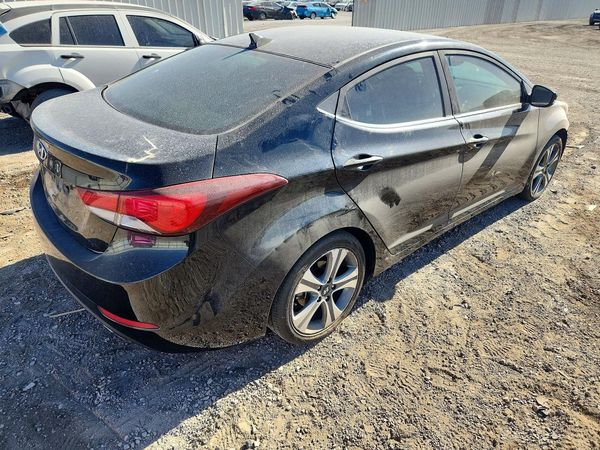 2015 HYUNDAI ELANTRA GLS(Middle)