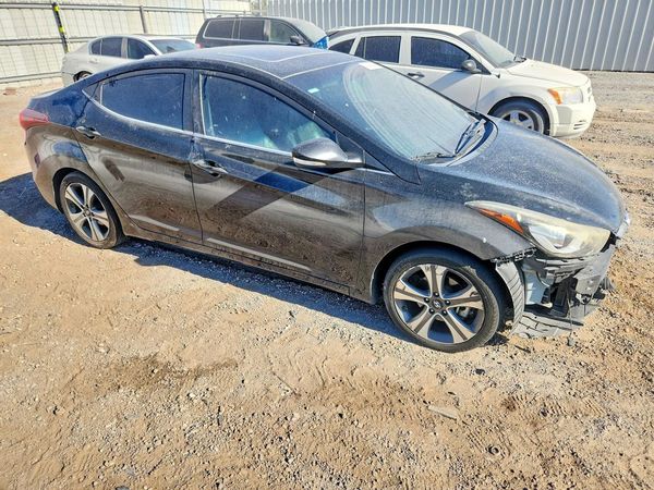 2015 HYUNDAI ELANTRA GLS(Middle)
