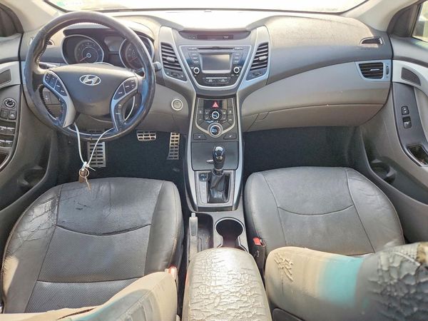 2015 HYUNDAI ELANTRA GLS(Middle)