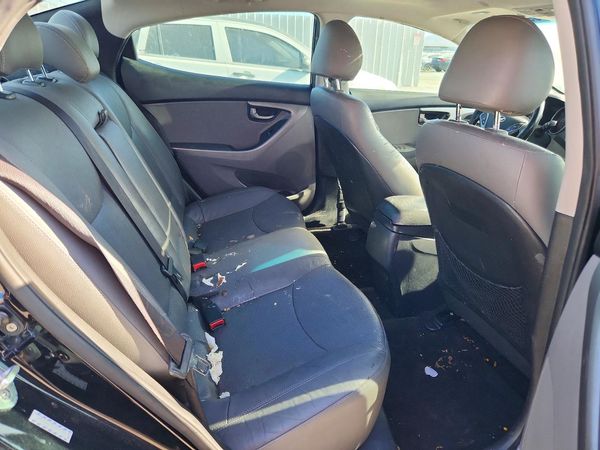 2015 HYUNDAI ELANTRA GLS(Middle)