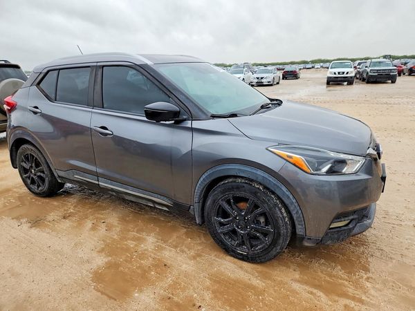 2020 NISSAN KICKS — Passenger 3/4