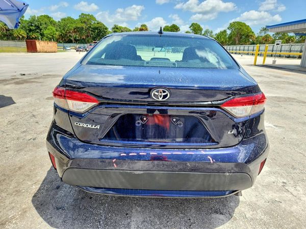 2022 TOYOTA COROLLA