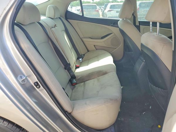 2015 KIA OPTIMA GL - Middle-low