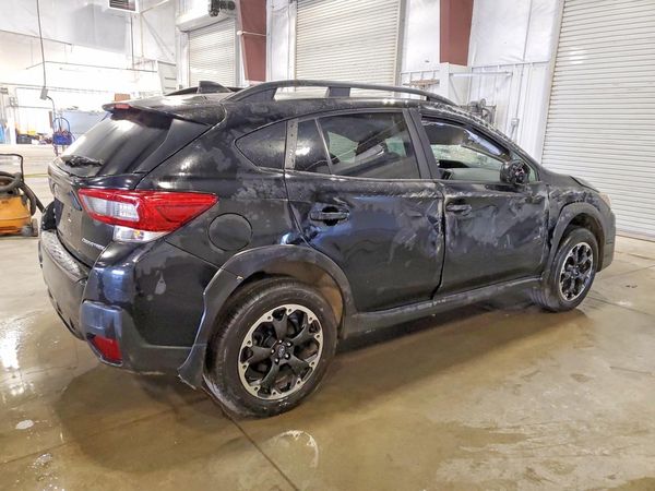 2023 SUBARU CROSSTREK Premium