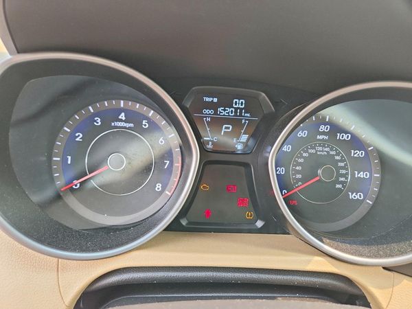 2013 HYUNDAI ELANTRA — ODOM