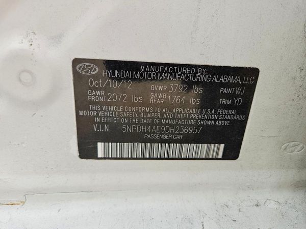 2013 HYUNDAI ELANTRA — VINS