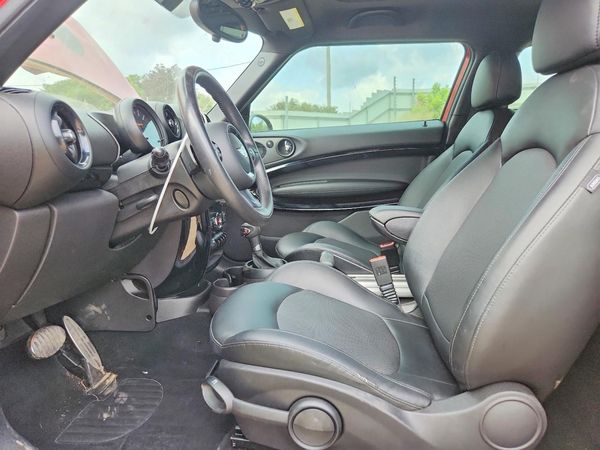 2015 MINI COOPER