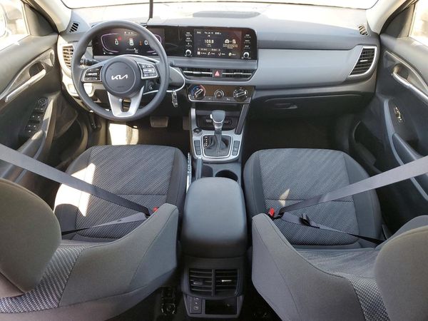 2026 KIA SELTOS LX