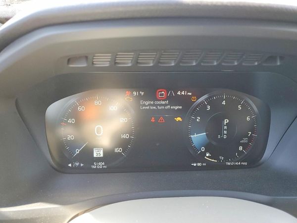 2020 VOLVO XC90 T6 - MOMENTUM 4