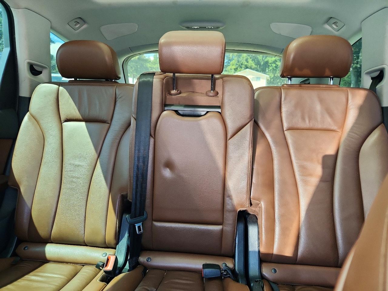 2017 AUDI Q7 quattro Premium Plus