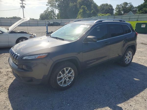 2017 JEEP CHEROKEE LATITUDE 4X4