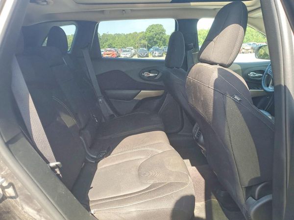 2017 JEEP CHEROKEE LATITUDE 4X4