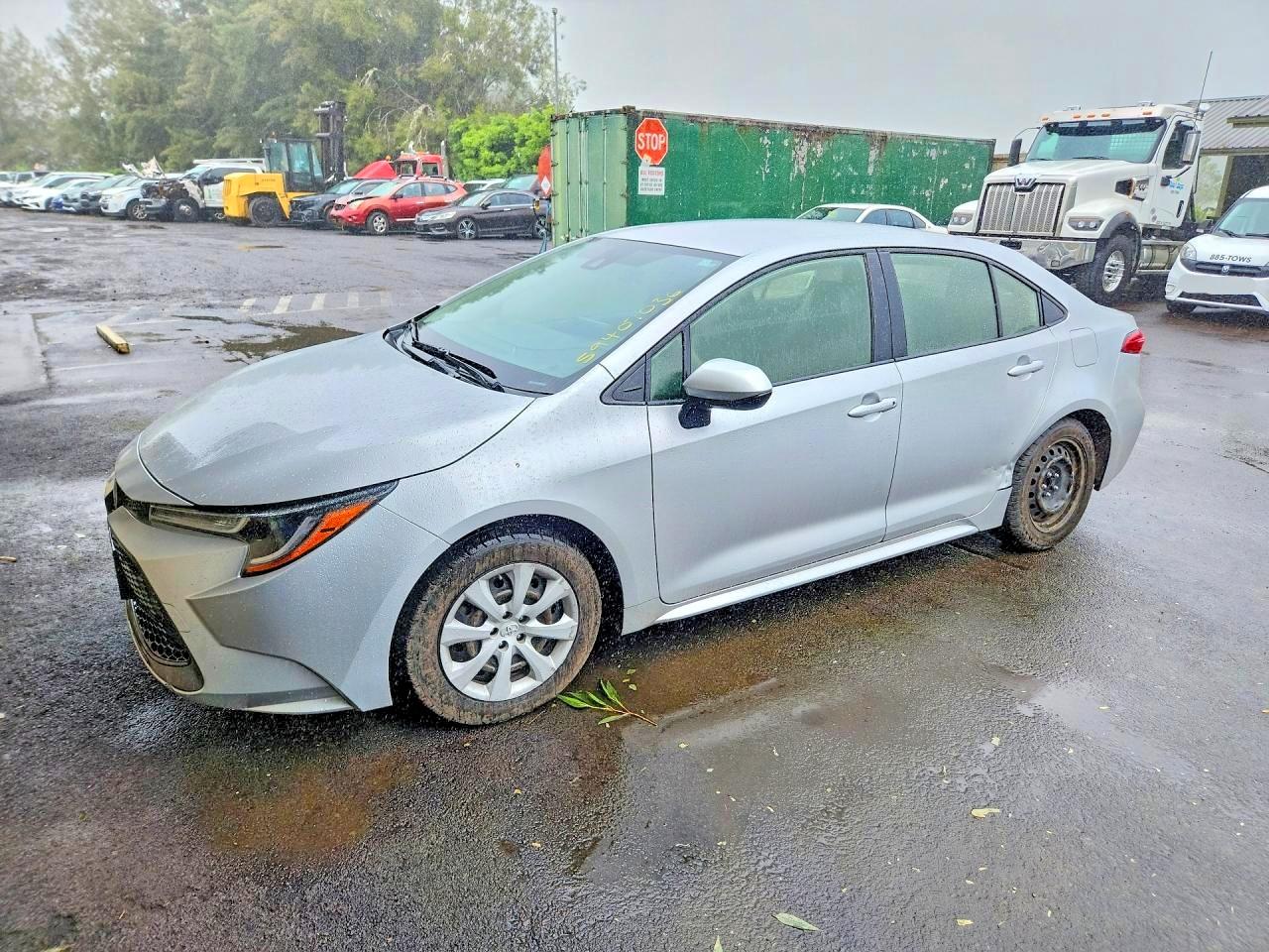 2022 TOYOTA COROLLA