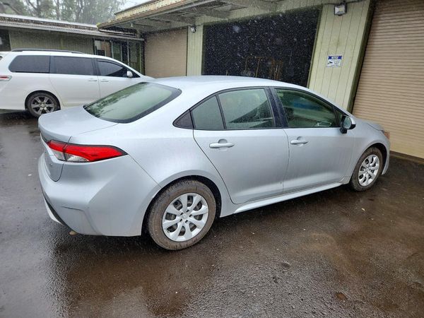 2022 TOYOTA COROLLA