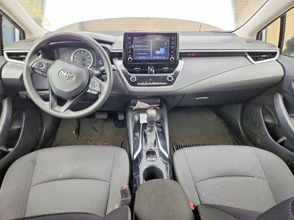 2022 TOYOTA COROLLA