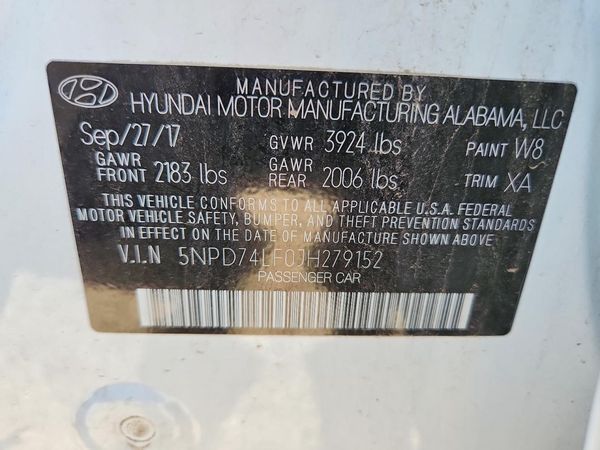 2018 HYUNDAI ELANTRA SE