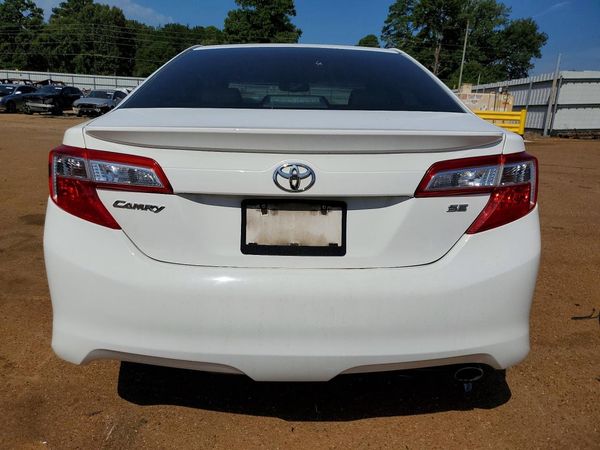 2013 TOYOTA CAMRY