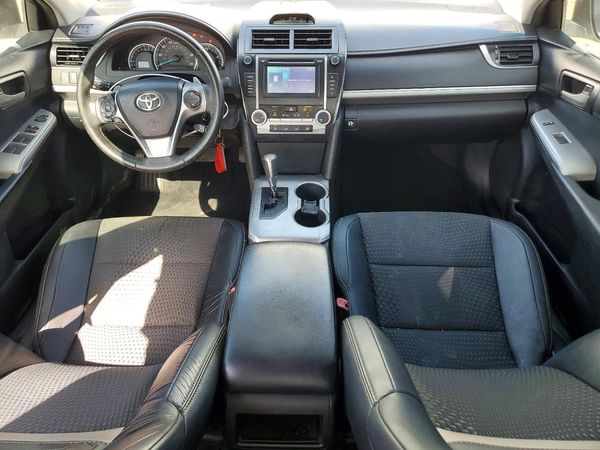 2013 TOYOTA CAMRY