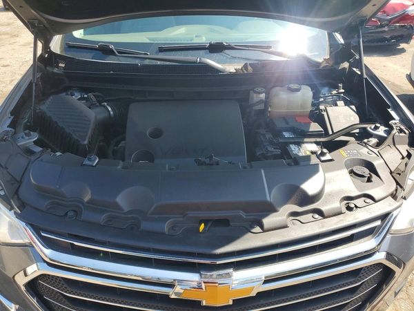 2018 CHEVROLET TRAVERSE LT — Engine bay