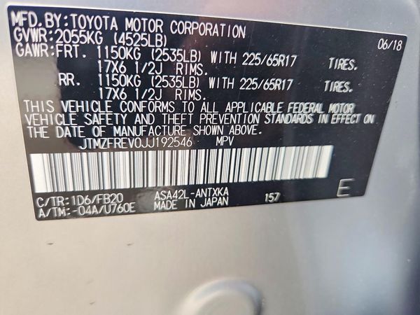 2018 TOYOTA RAV4 LE — VINS