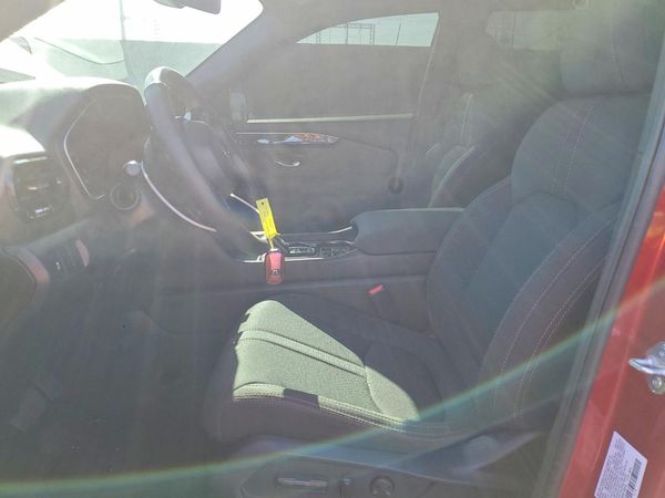 2025 HONDA PILOT — DENT