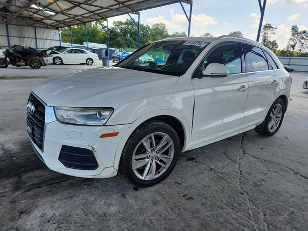 2016 AUDI Q3 — Front 3/4
