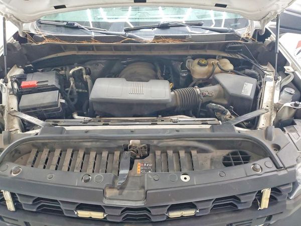 2020 CHEVROLET SILVERADO Work Truck — Engine bay