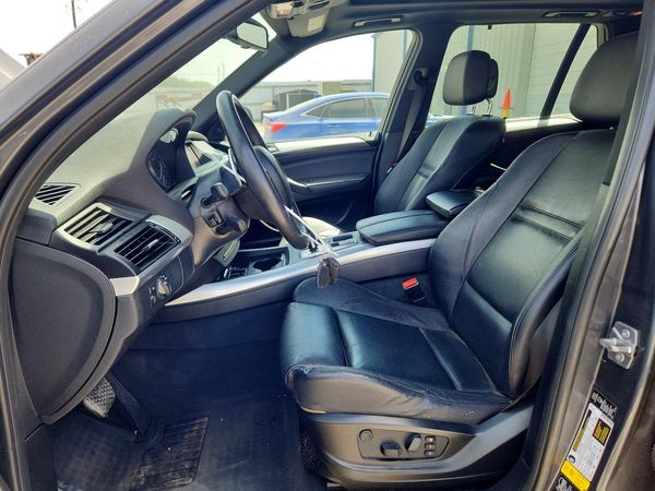 2012 BMW X5 — DENT
