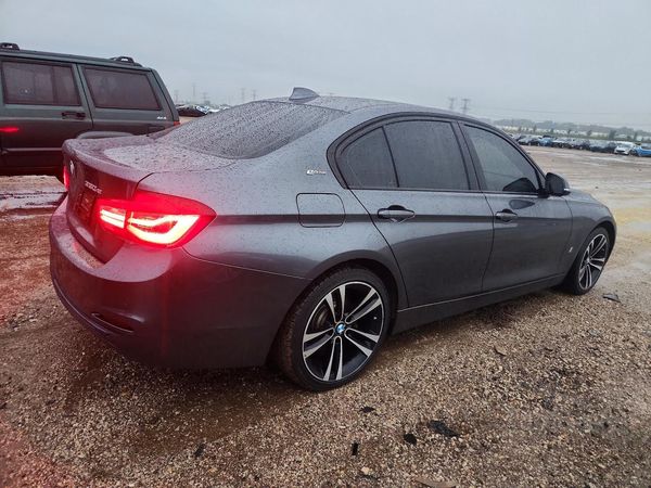 2018 BMW 330E