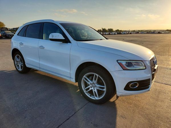 2016 AUDI Q5 quattro Premium Plus — Passenger 3/4
