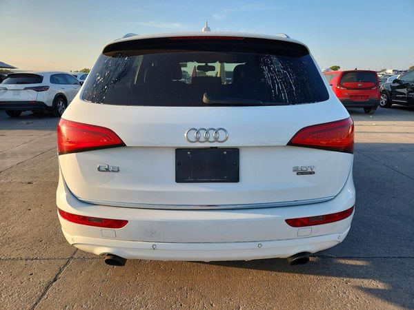 2016 AUDI Q5 quattro Premium Plus — DIRR