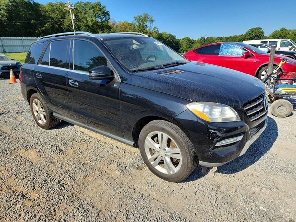 2013 MERCEDES-BENZ ML ML350 4-MATIC — Passenger 3/4