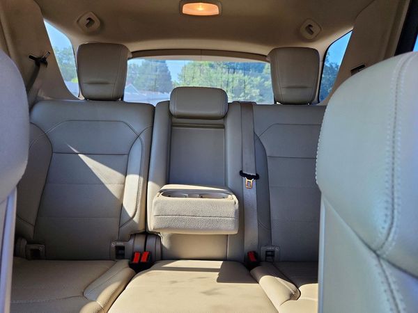 2013 MERCEDES-BENZ ML ML350 4-MATIC — SUVN