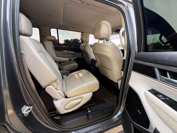 2022 JEEP WAGONEER