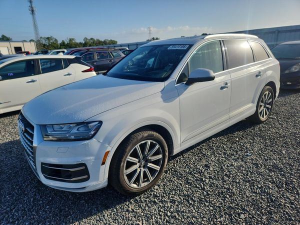 2018 AUDI Q7 — Front 3/4