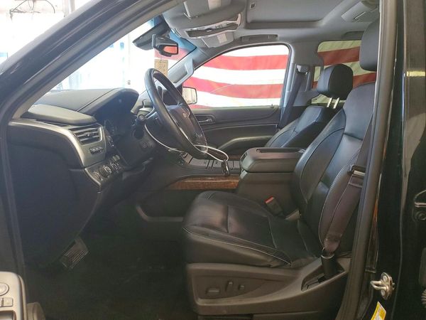 2017 CHEVROLET TAHOE Premier — DENT