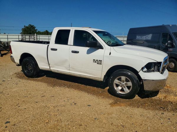 2020 RAM 1500 CLASSIC