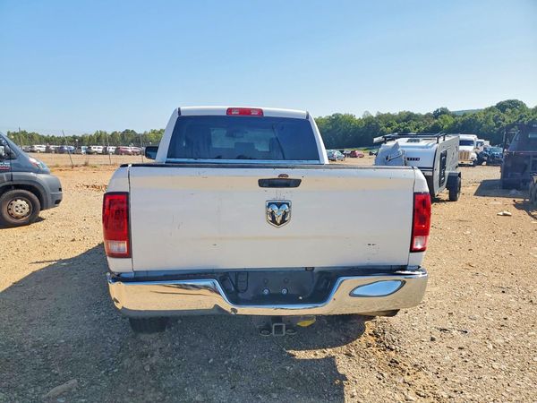 2020 RAM 1500 CLASSIC