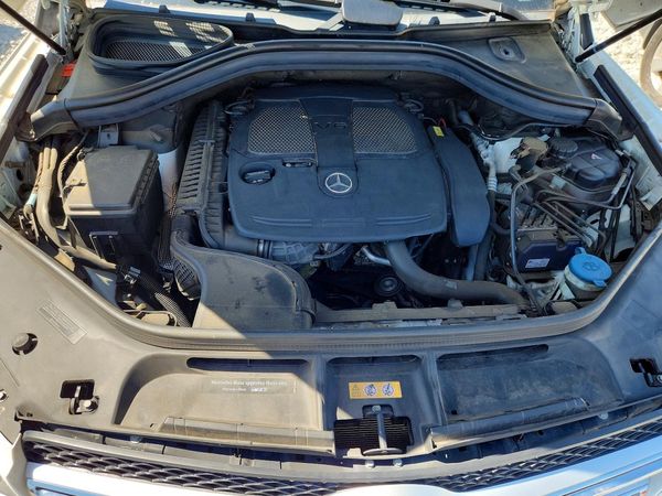 2017 MERCEDES-BENZ GLE GLE350 — Engine bay