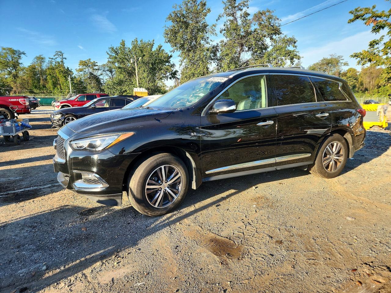 2019 INFINITI QX60 — Front 3/4