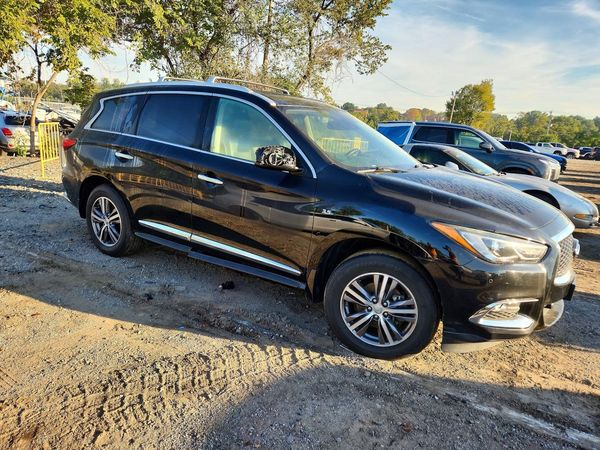 2019 INFINITI QX60 — Passenger 3/4