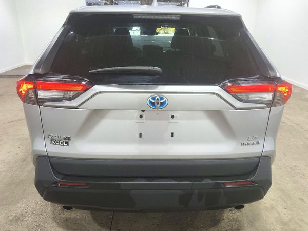 2021 TOYOTA RAV4 LE HV — DIRR