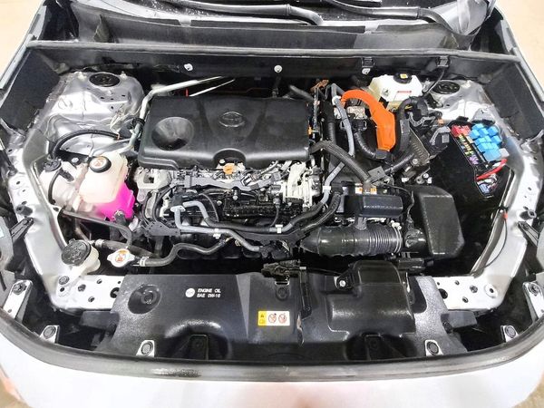 2021 TOYOTA RAV4 LE HV — Engine bay