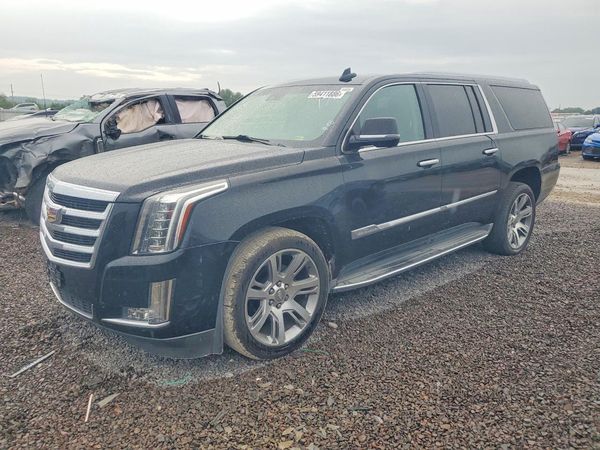 2016 CADILLAC ESCALADE — DSFA — Front 3/4