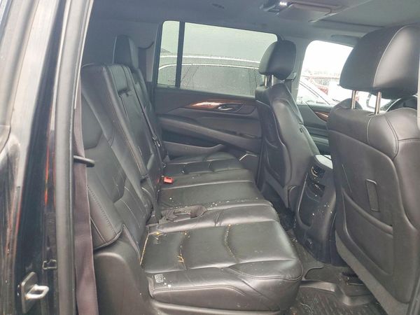 2016 CADILLAC ESCALADE ESV Luxury — PSRS