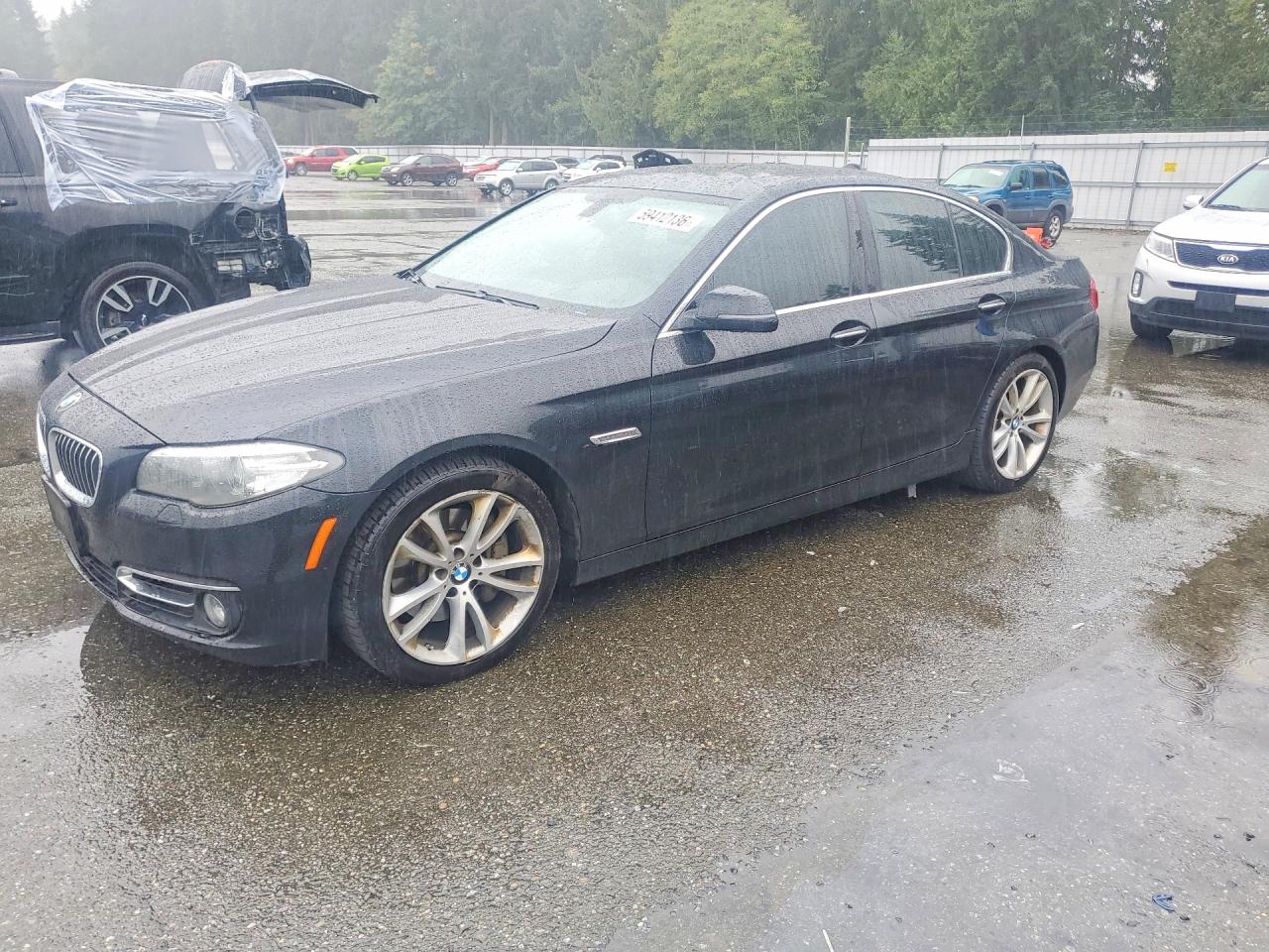 2015 BMW 5 SERIES xDrive — Front 3/4
