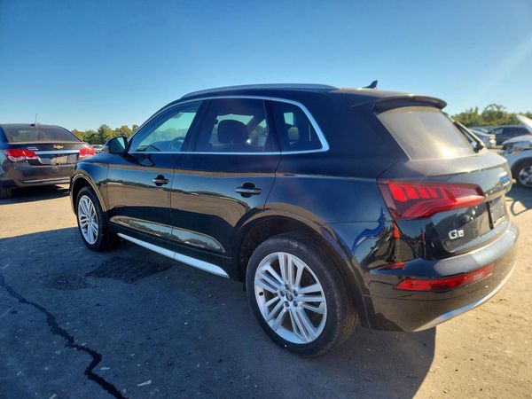 2020 AUDI Q5 quattro Premium Plus — DSRA